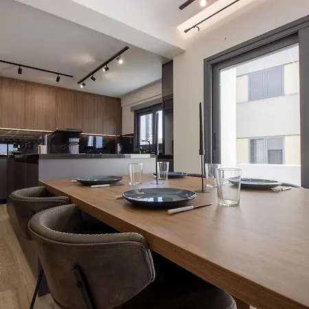 High-end 3br Huge Duplex Near Landmark Apartament Nikozja