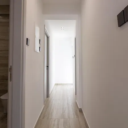 High-end 3br Huge Duplex Near Landmark Appartamento Nicosia