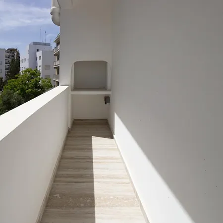 High-end 3br Huge Duplex Near Landmark Appartamento *