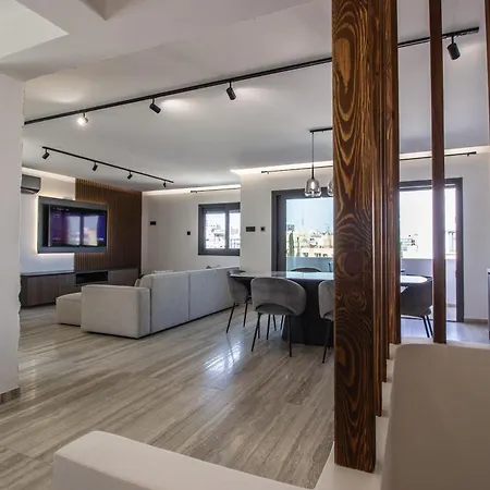Apartament High-end 3br Huge Duplex Near Landmark