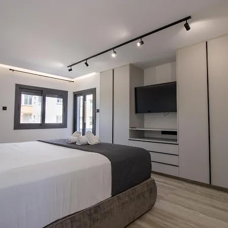 High-end 3br Huge Duplex Near Landmark Apartament *