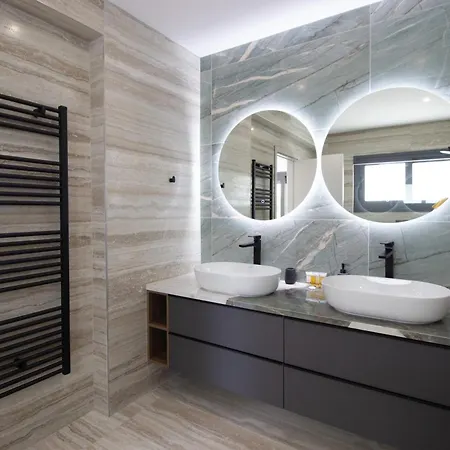High-end 3br Huge Duplex Near Landmark * Nikozja