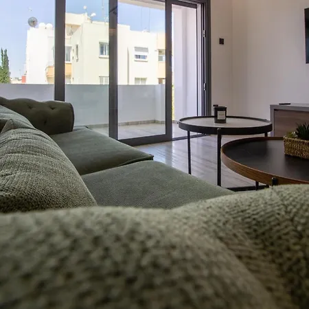 High-end 3br Huge Duplex Near Landmark Apartament Nikozja