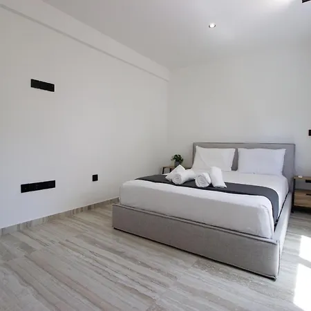High-end 3br Huge Duplex Near Landmark * Nikozja